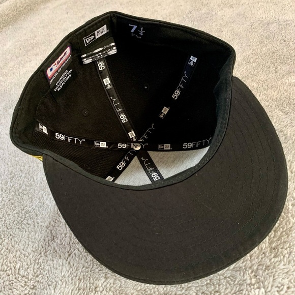 Pittsburgh Pirates 🏴‍☠️ fitted hat - Picture 2 of 2